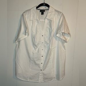 Lane Bryant white shortsleeved button up dress shirt size 22